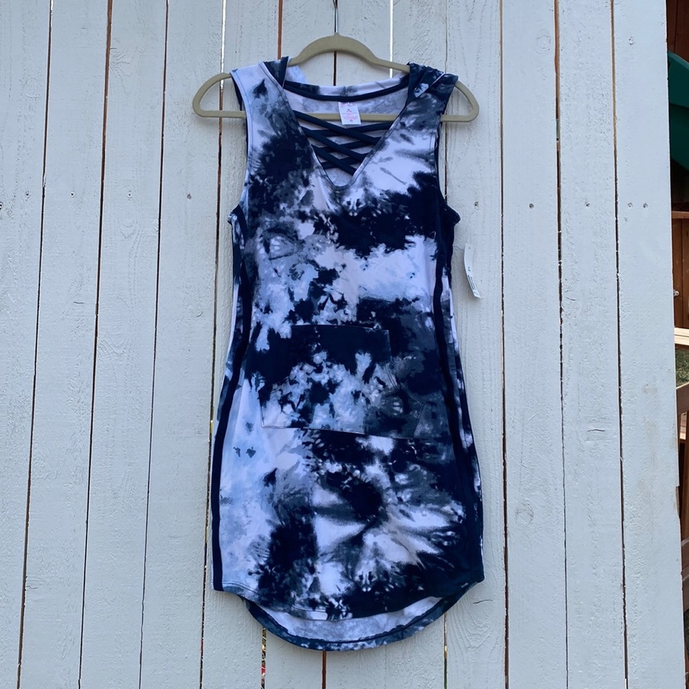 Hoodie Dress - Picture 2 of 11